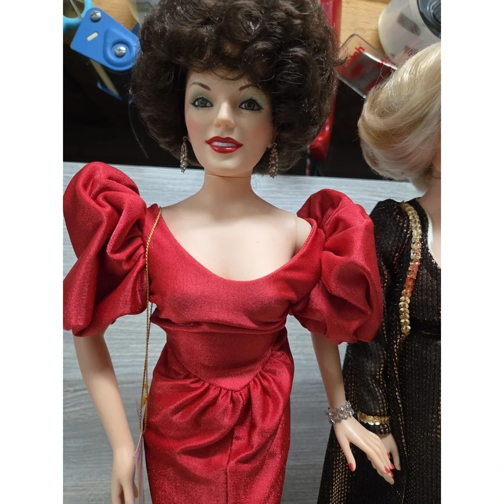 Krystle Carrington & Alexis Dynasty World Dolls 1985 19